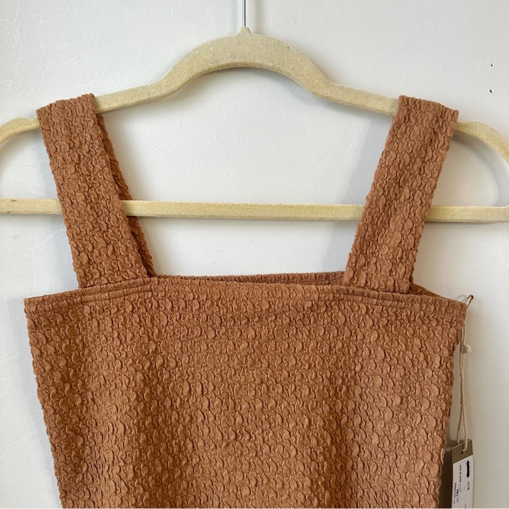 Textured Square-Neck Tank Top in Warm Brown - Picture 2 of 5